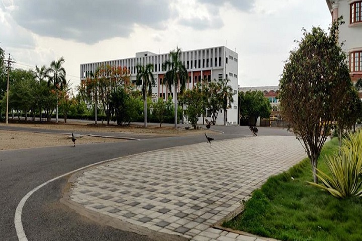 https://cache.careers360.mobi/media/colleges/social-media/media-gallery/30459/2020/7/13/Campus View of Sri Saradha College for Women Perambalur_Campus-View.jpg